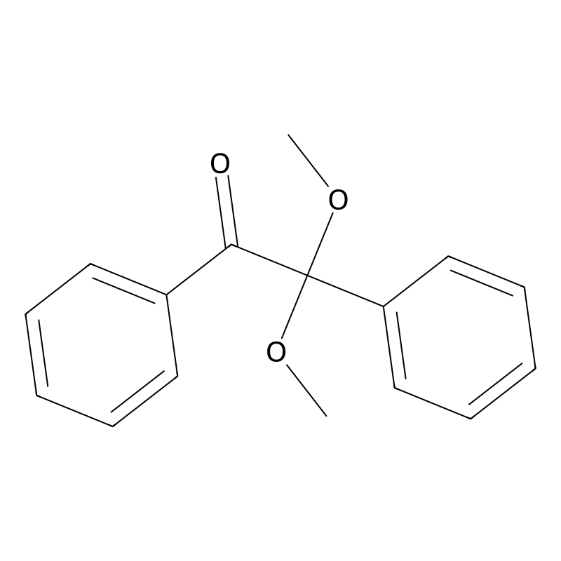 2,2-Dimethoxy-2-phenylacetophenone